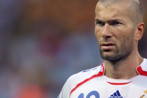 开云·体育官网APP下载-利物浦边锋突破频繁成为比赛关键点，利物浦的阵型2020